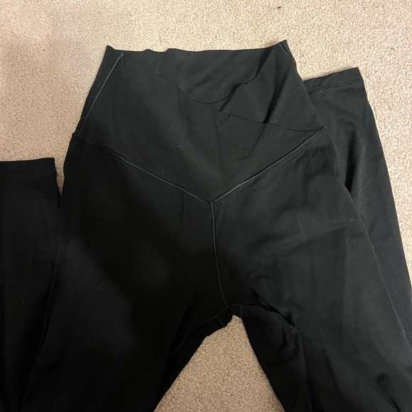 Black Criss cross waist Aerie Leggings - Picture 2 of 3
